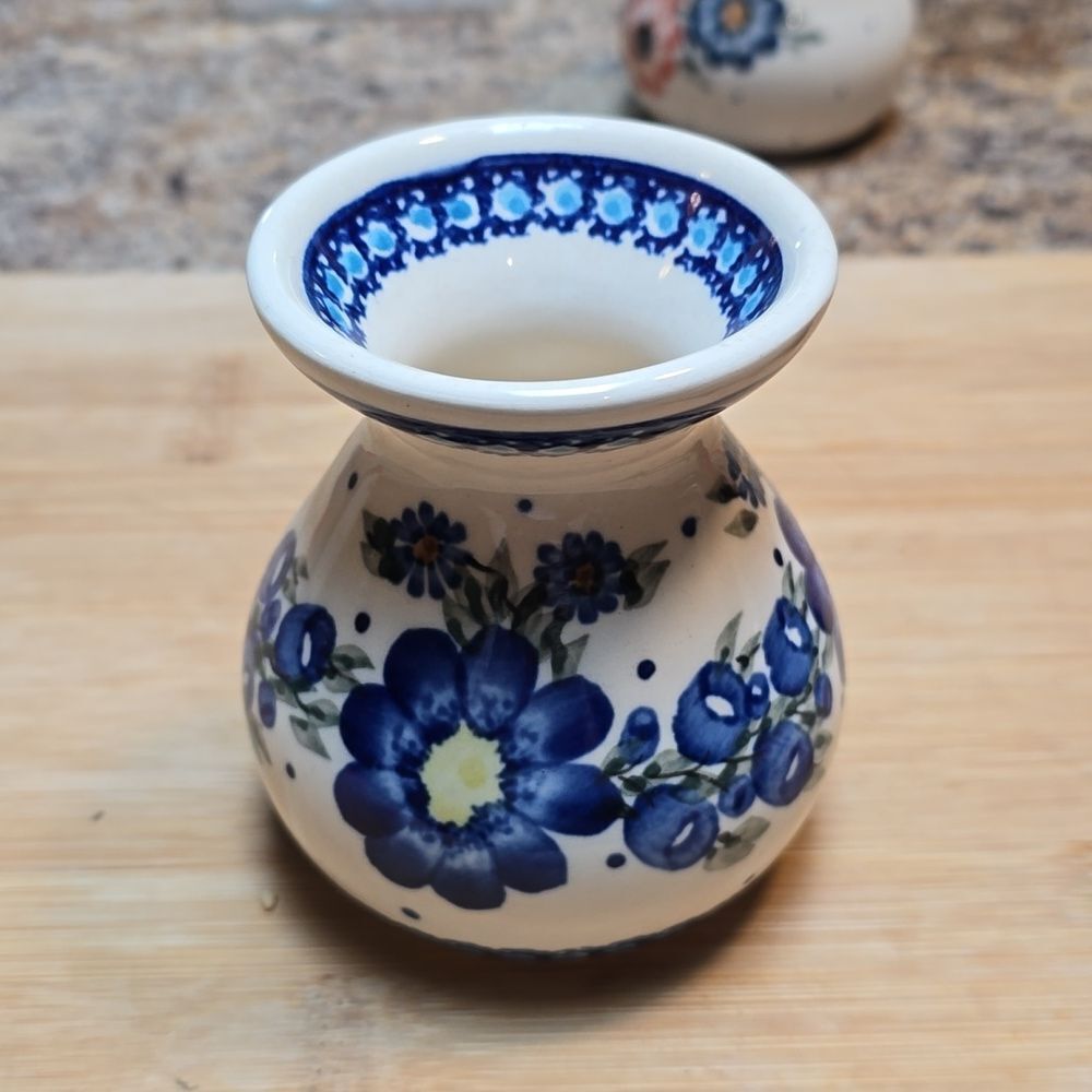 Polish Pottery Vase ~ Bubble ~ 4.25 inch ~ UNIKAT signature blue flower